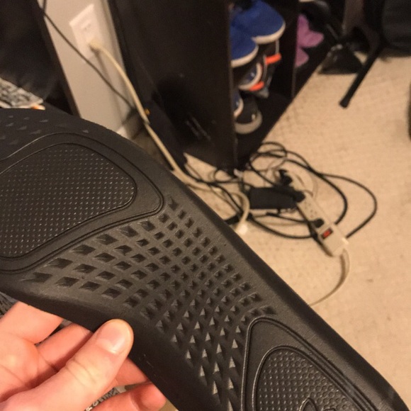 Yeezy Turtle Dove v1 - Picture 7 of 8